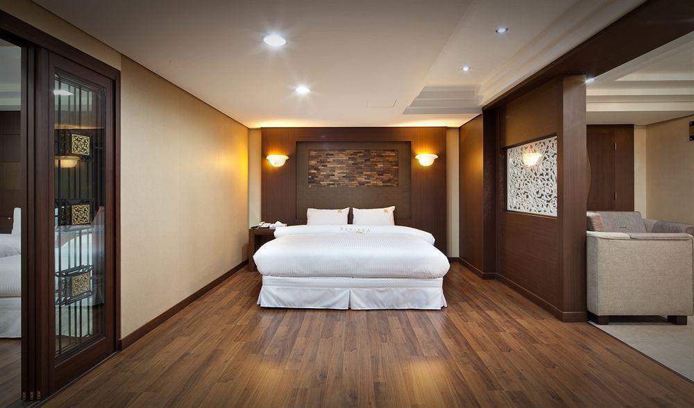 Press Hotel Busan Exterior photo